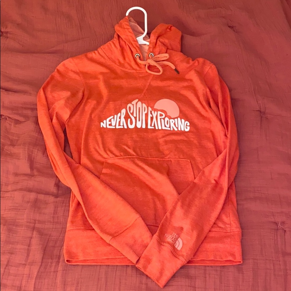 The North Face Salmon Lightweight Pullover
